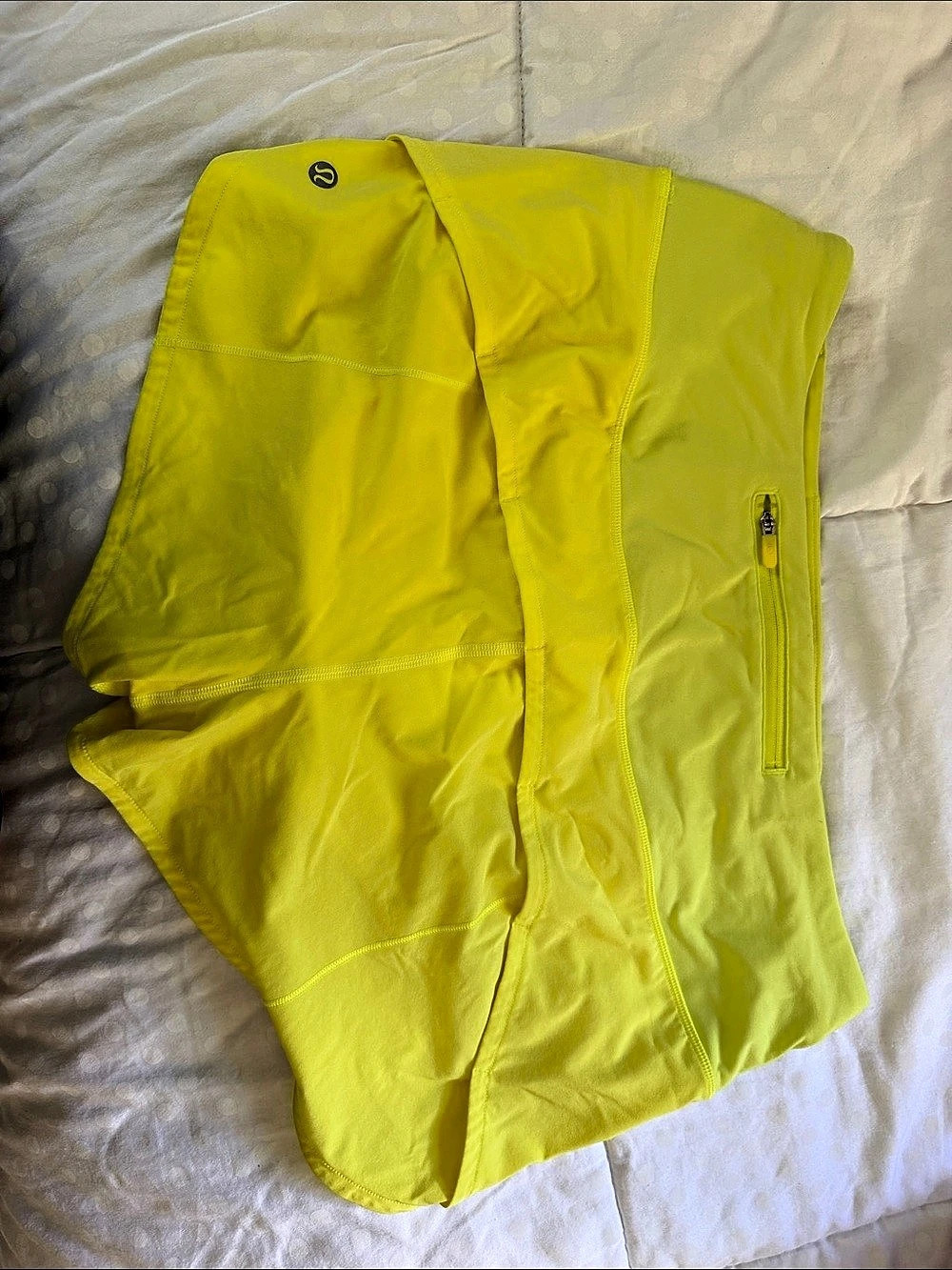 Lululemon Speed Up high-Rise Lined Short 2.5" Yellow Size 10